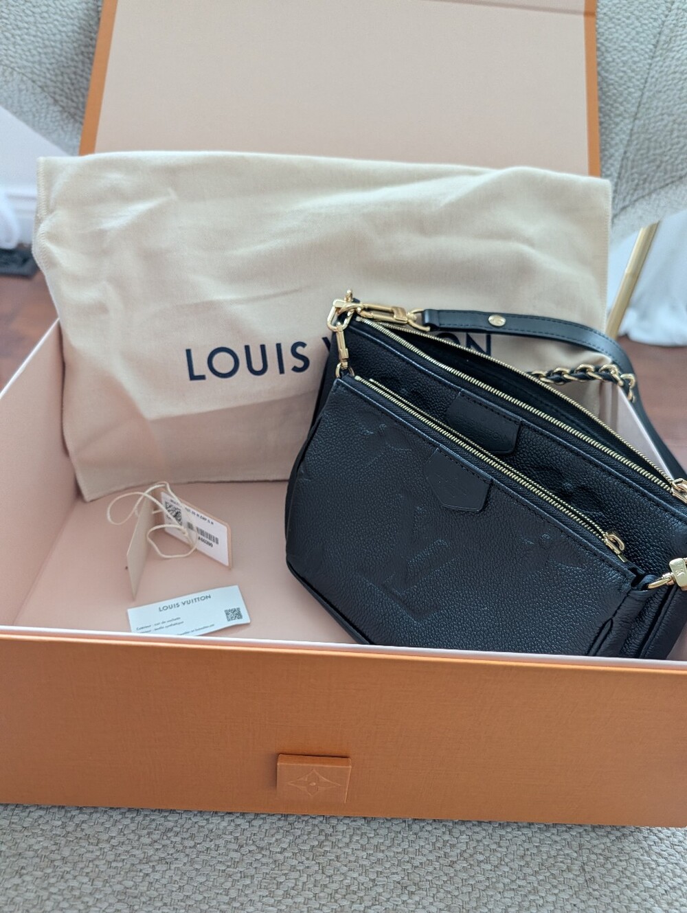 Louis Vuitton Multi Pochette - Black Monogram - Picture 5 of 6